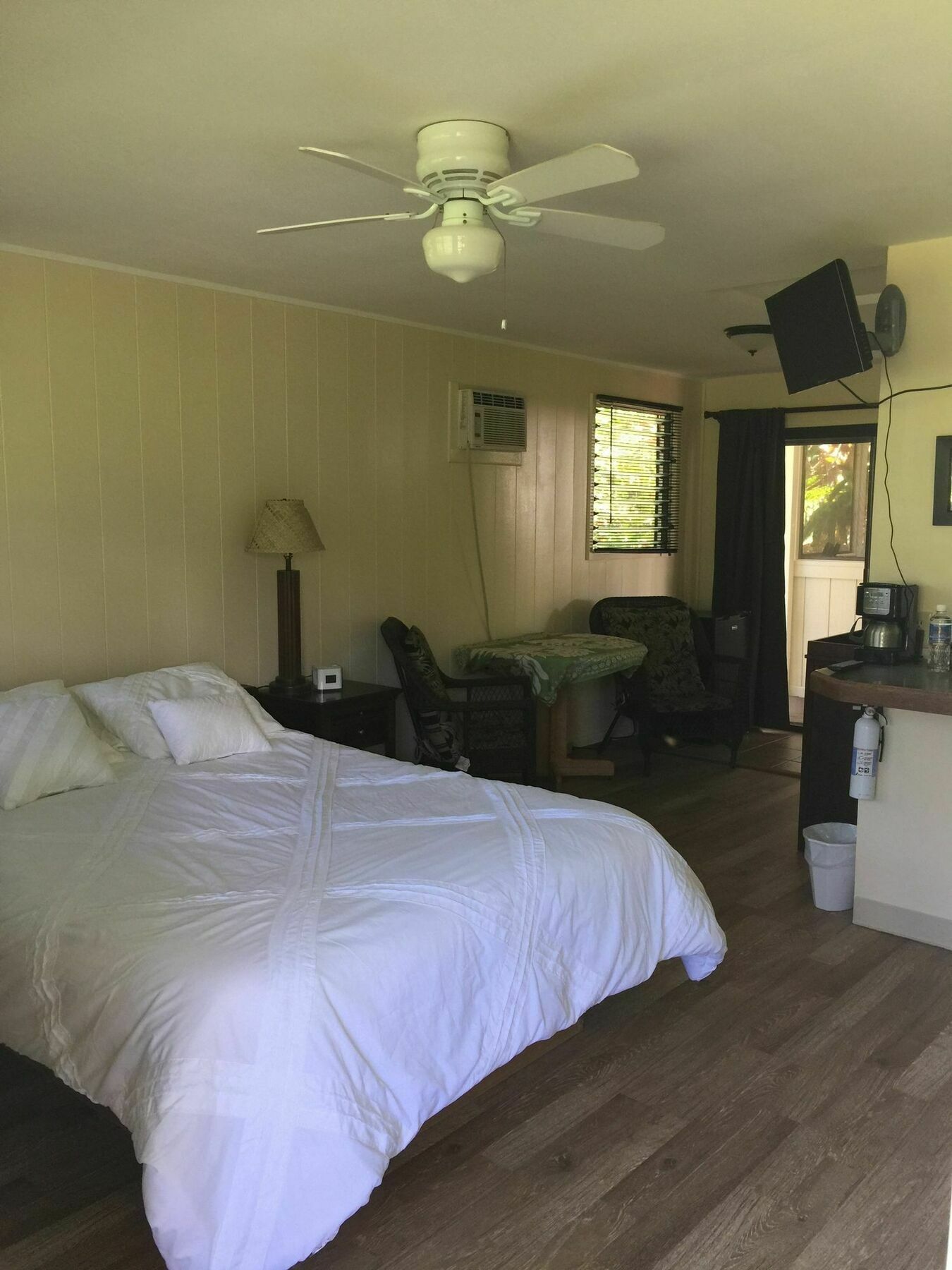 Aaron'S Cottage Хило Екстериор снимка