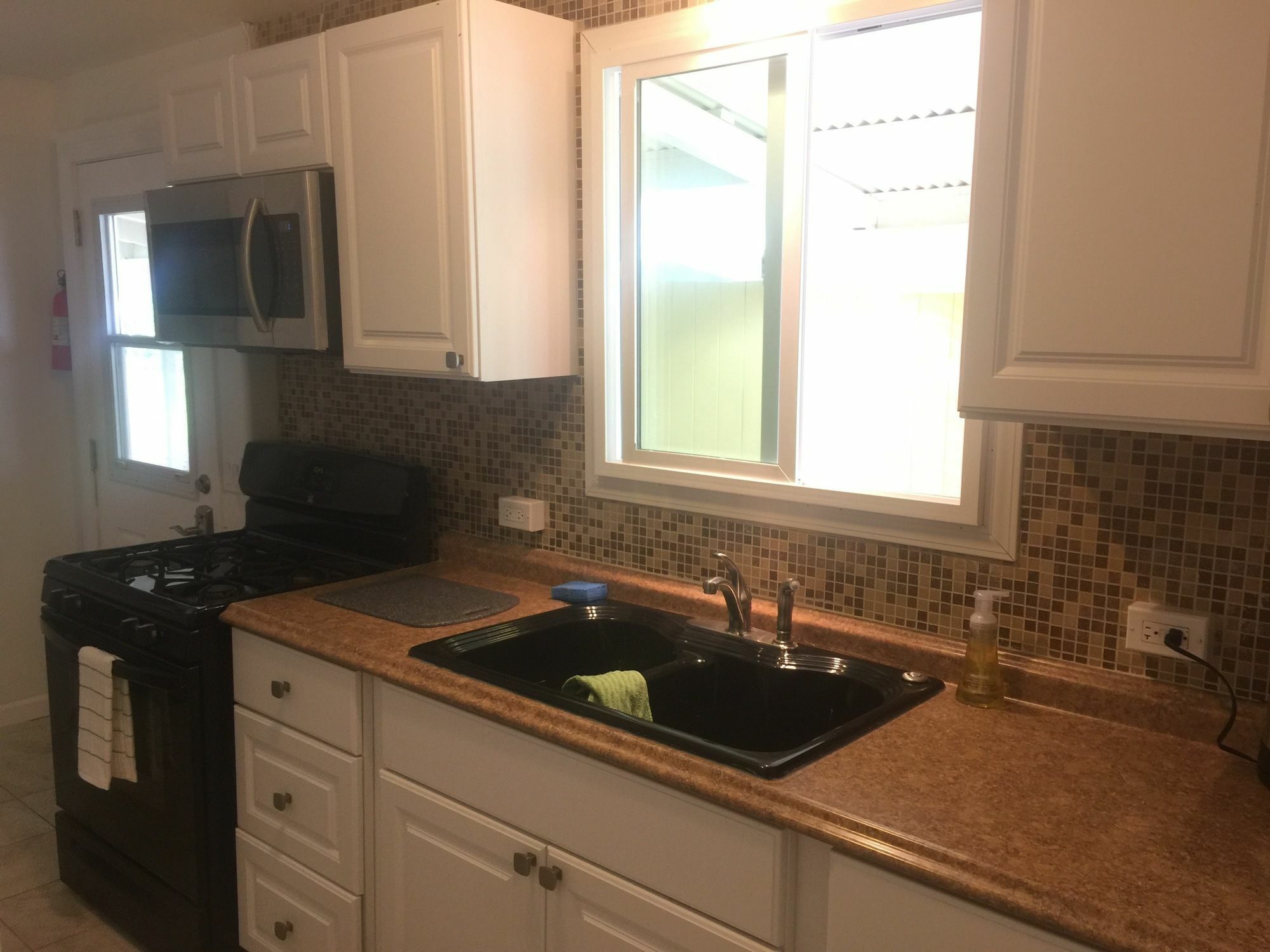 Aaron'S Cottage Хило Екстериор снимка