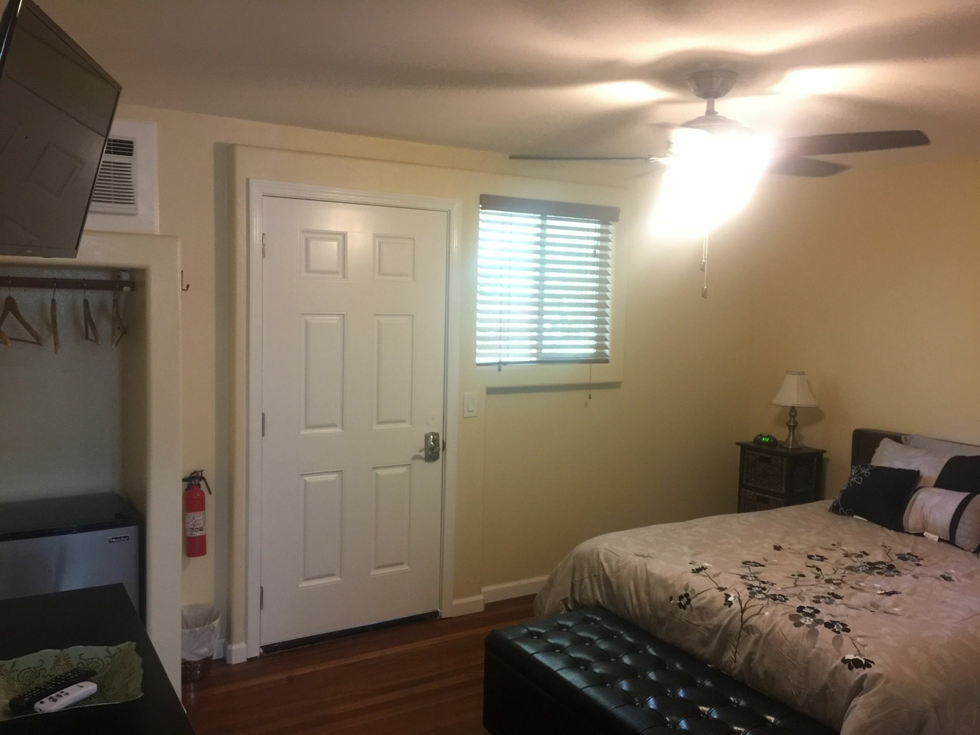 Aaron'S Cottage Хило Екстериор снимка